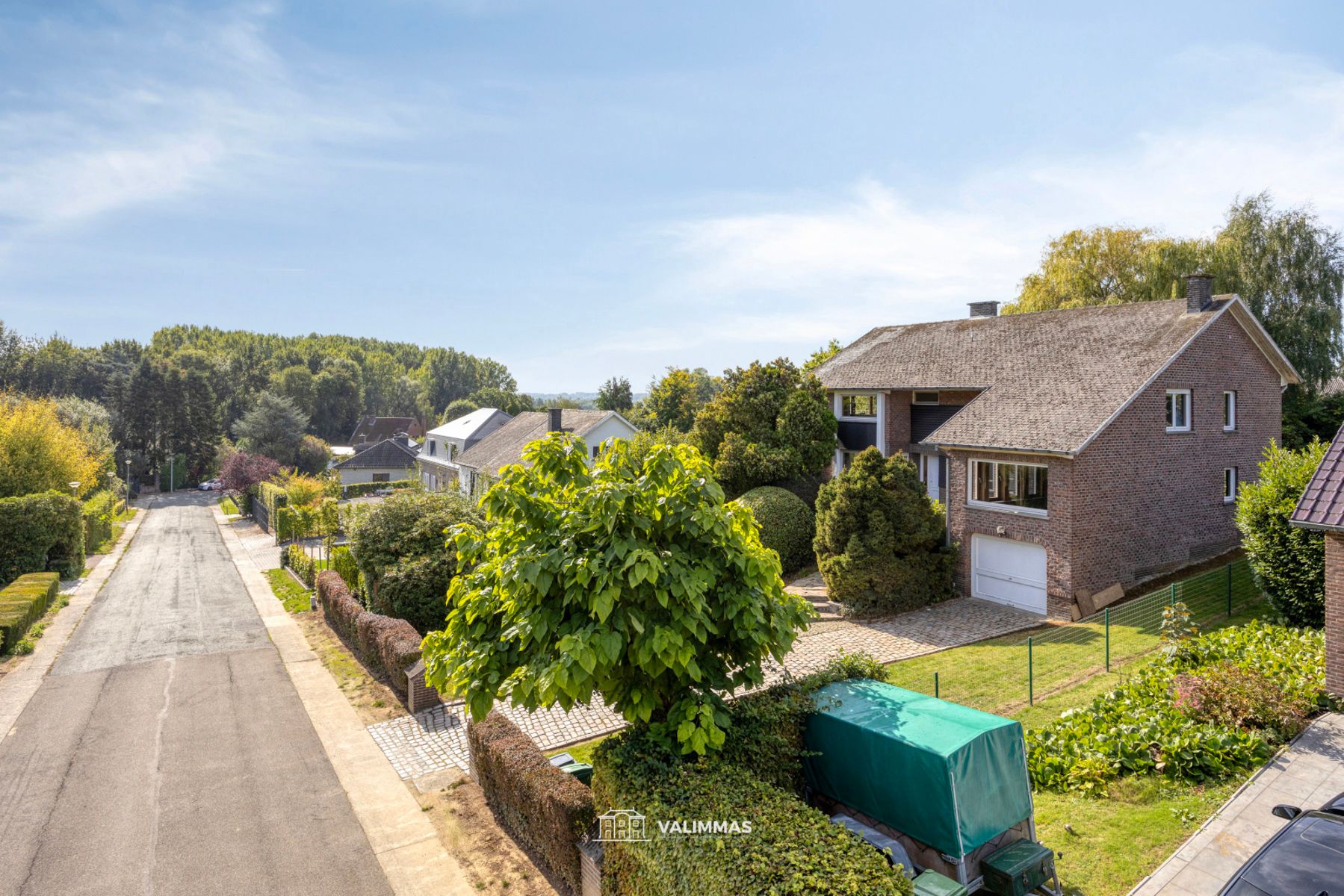 Ruime, residentieel gelegen villa met garage & mooie tuin... foto 4