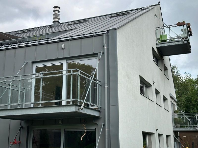 --- NIEUW --- Prachtig gelegen 2-slaapkamerappartement met 2 autostaanplaatsen, terras én tuin! foto 2