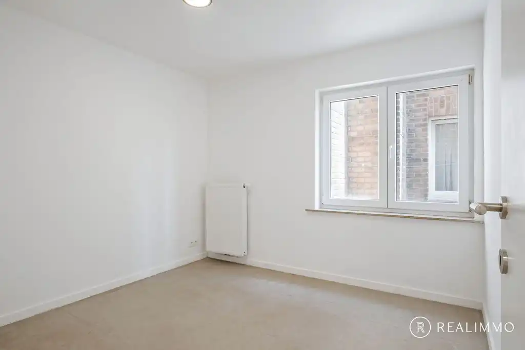 Gerenoveerd 2-slaapkamerappartement met verhuurpotentieel in L’Escale foto 16