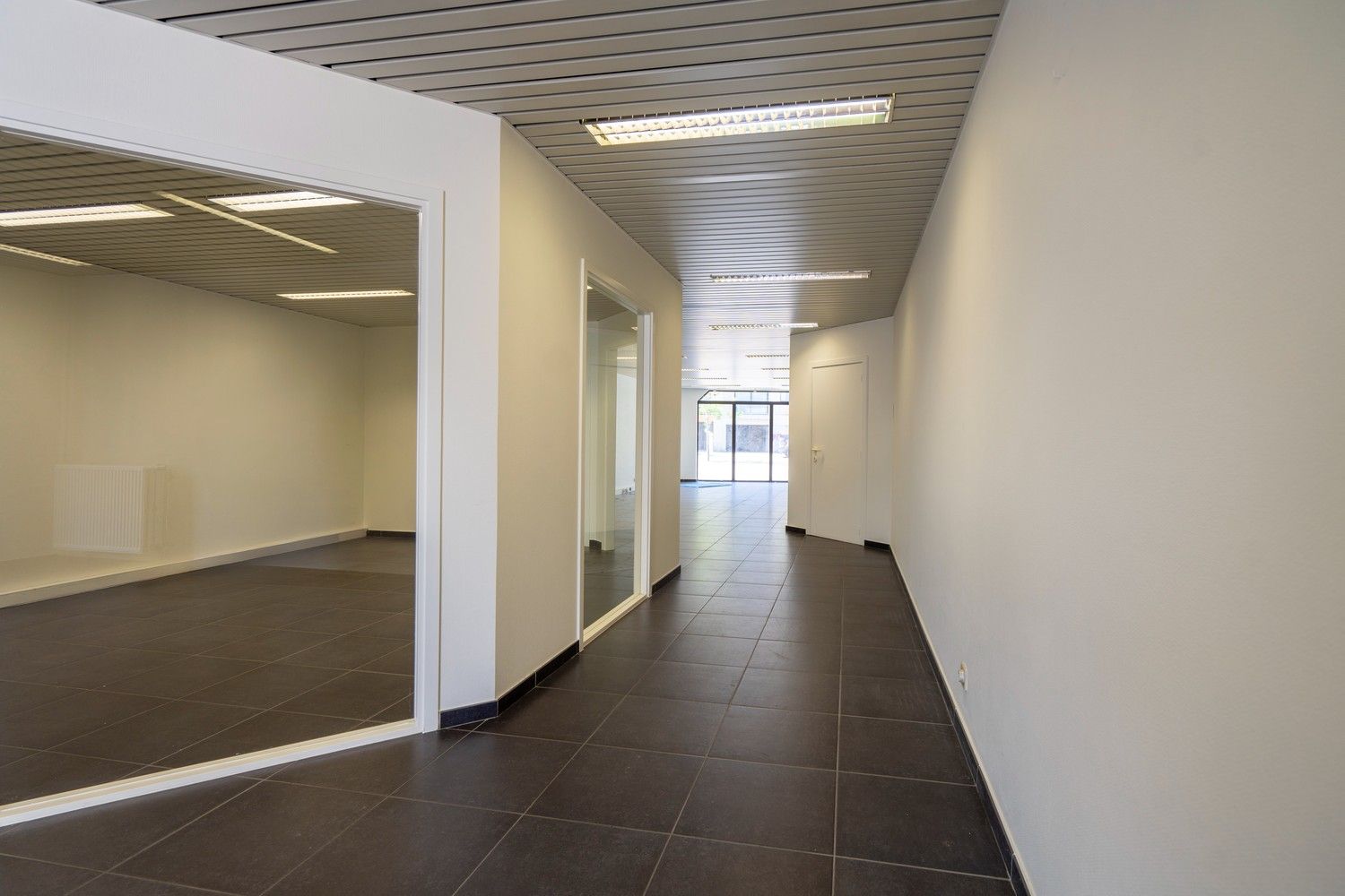CENTRAAL PAND MET PARKING foto 5