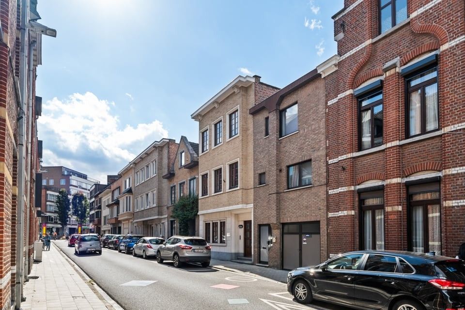 Herenwoning op toplocatie in Sint-Truiden foto 2