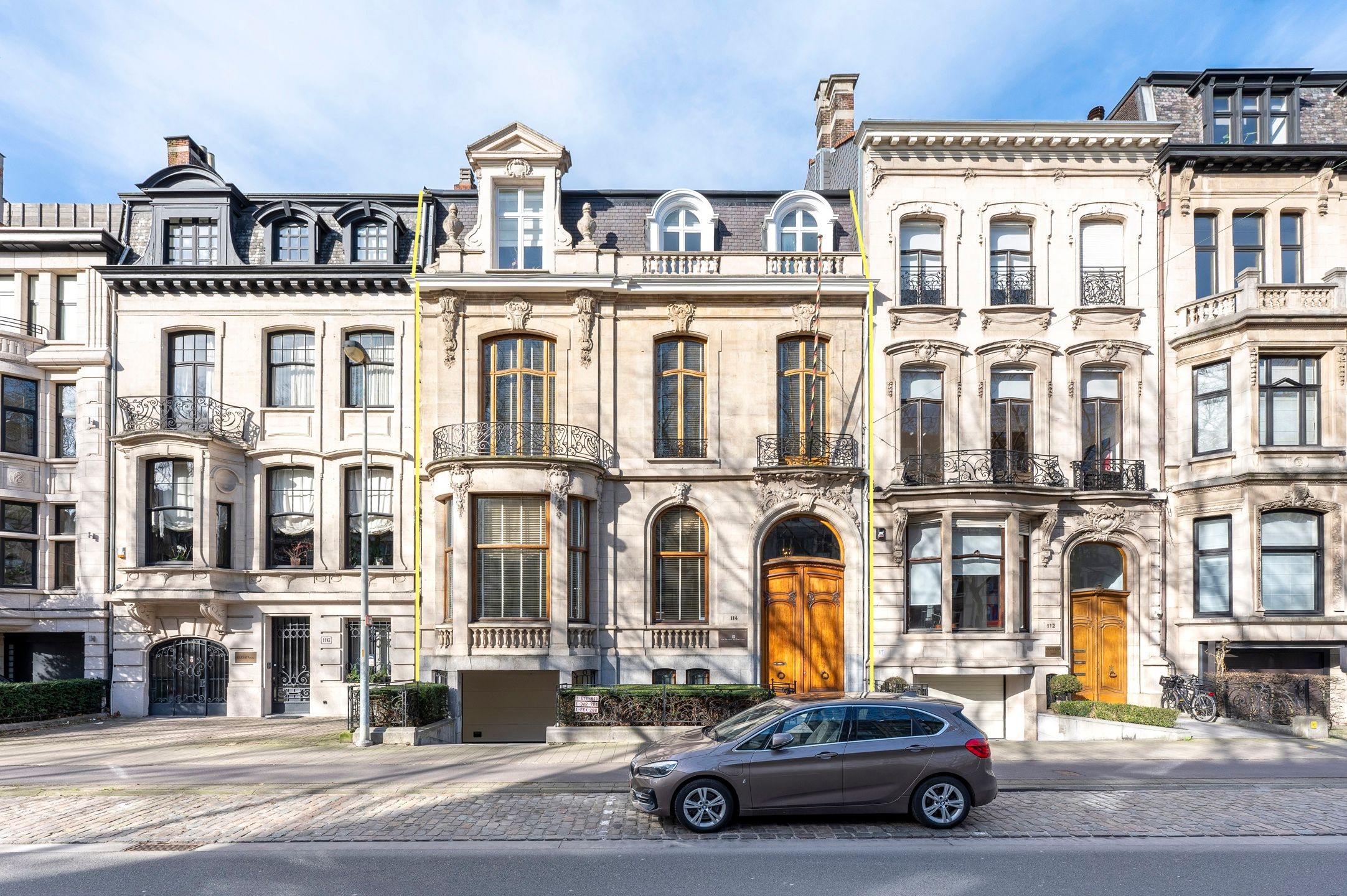 ANTWERPEN-CENTRUM - Meesterwoning met tuin en parkeergelegenheid  foto 1