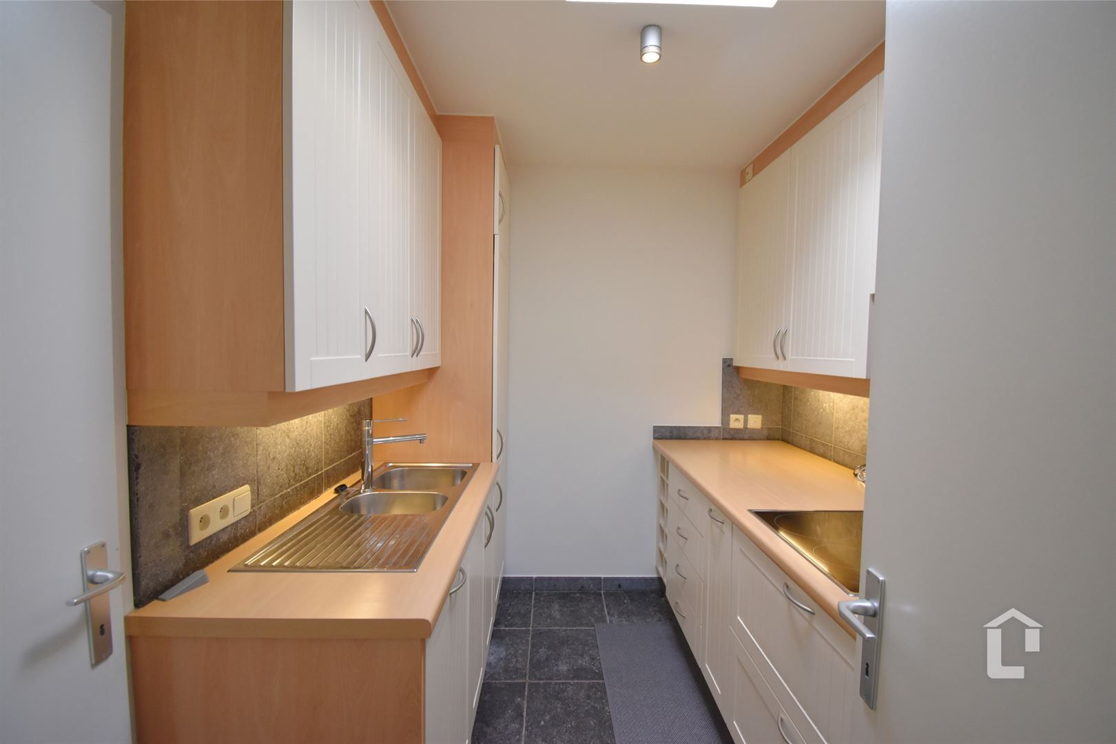 Instapklaar appartement in 't groen in Sint-Martens-Latem foto 7