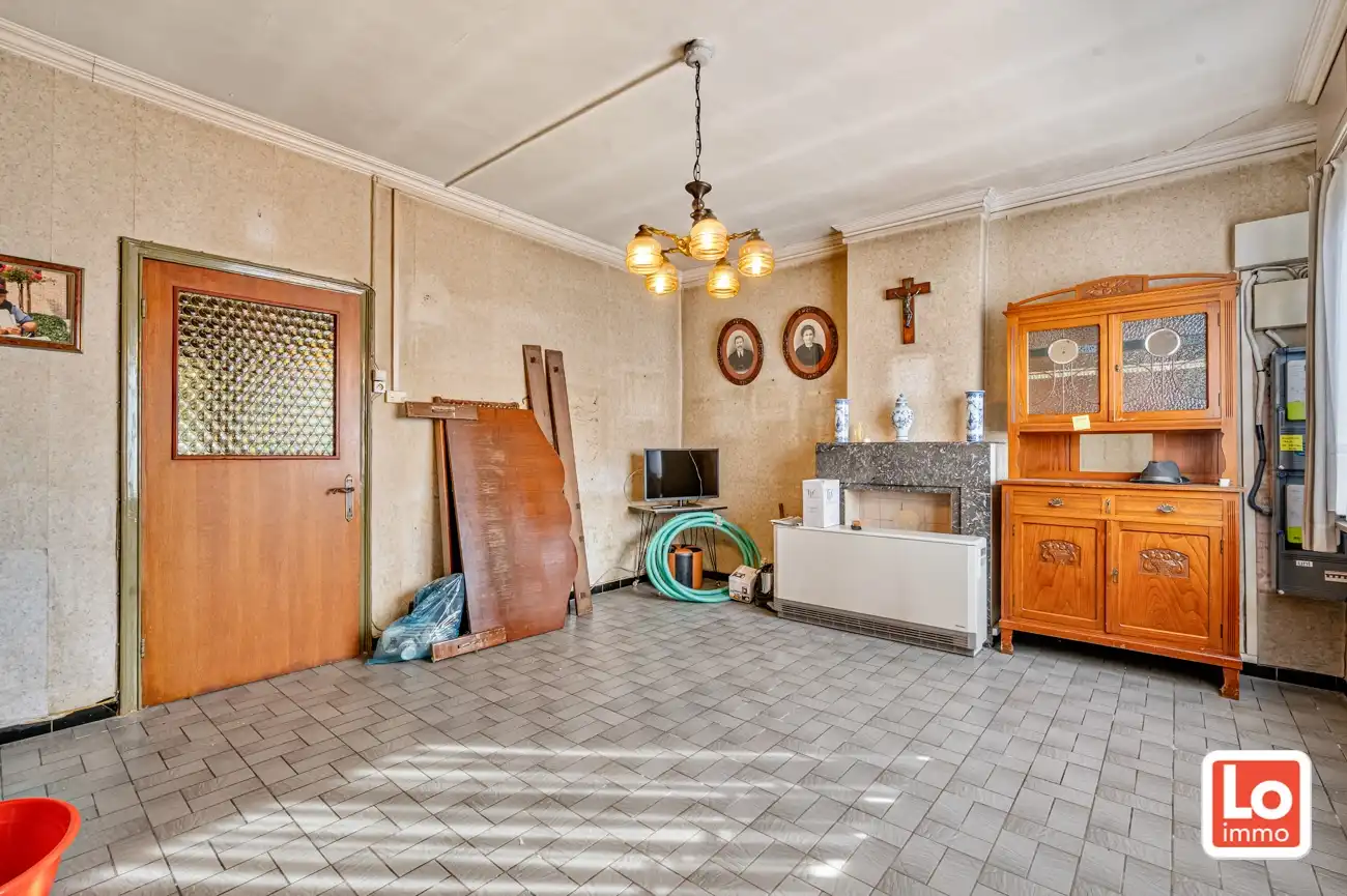 VERKOCHT! Landelijk gelegen halfopen afbraakwoning op groot perceel grond met open zicht in Zeveneken! foto 7