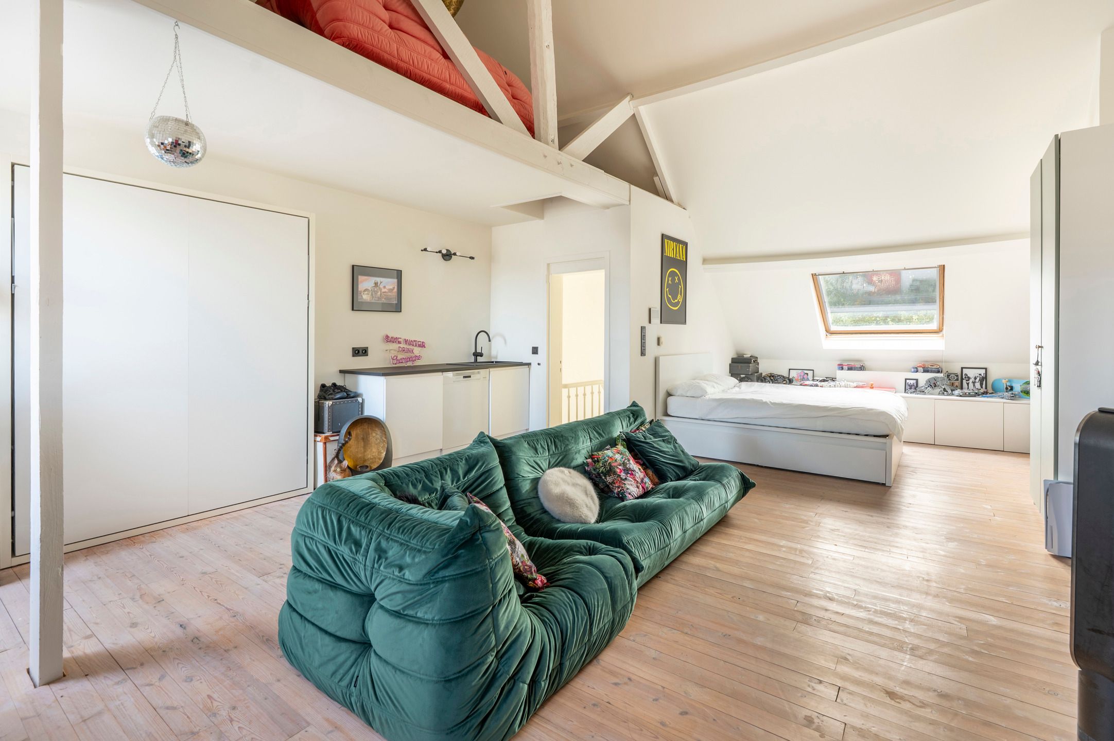 ANTWERPEN HARMONIE. Herenhuis met karakter, tuin en parking! foto 18