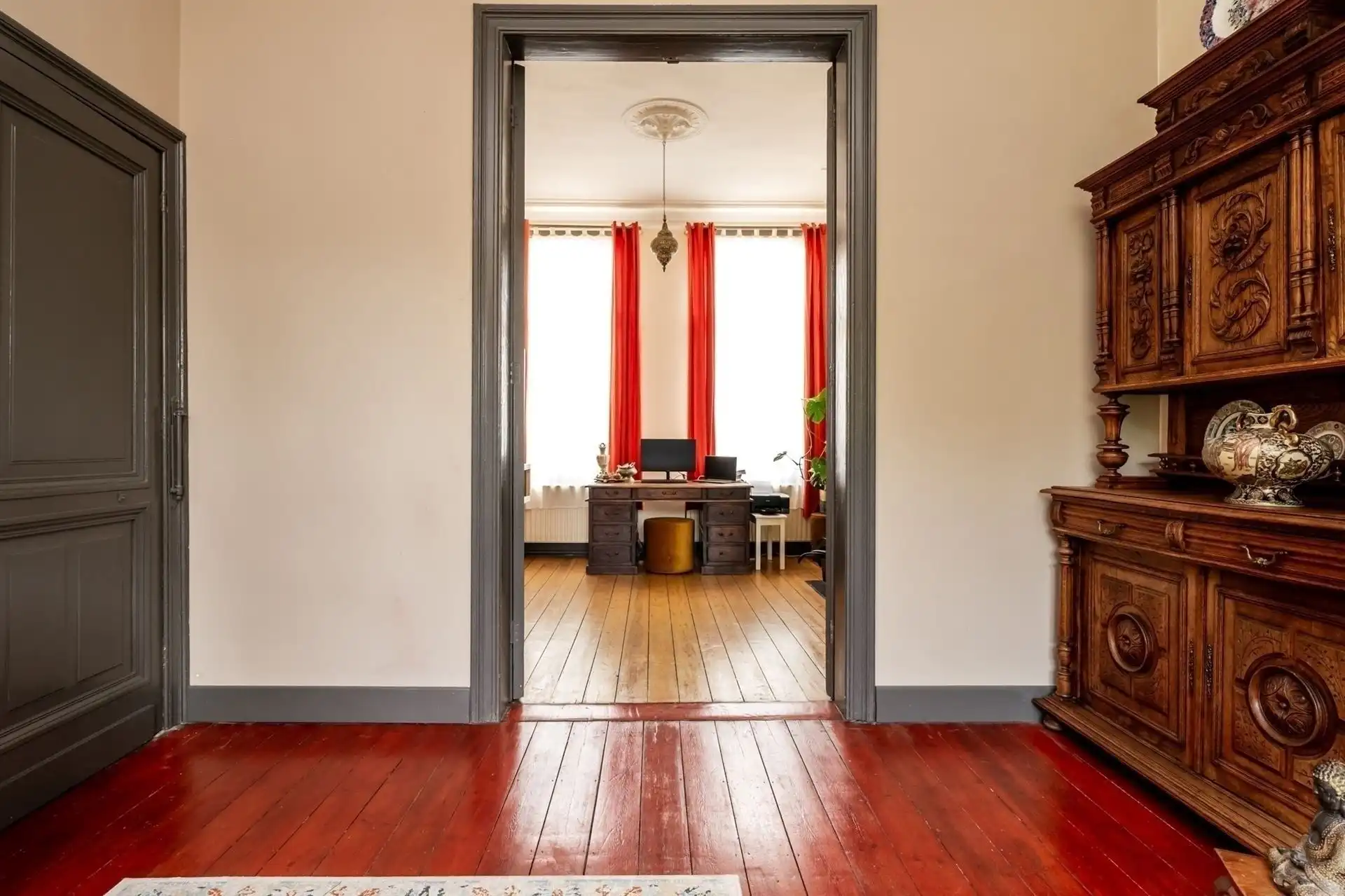 Karakterwoning met 5 slpks, autostaanplaats en grote tuin! foto 13