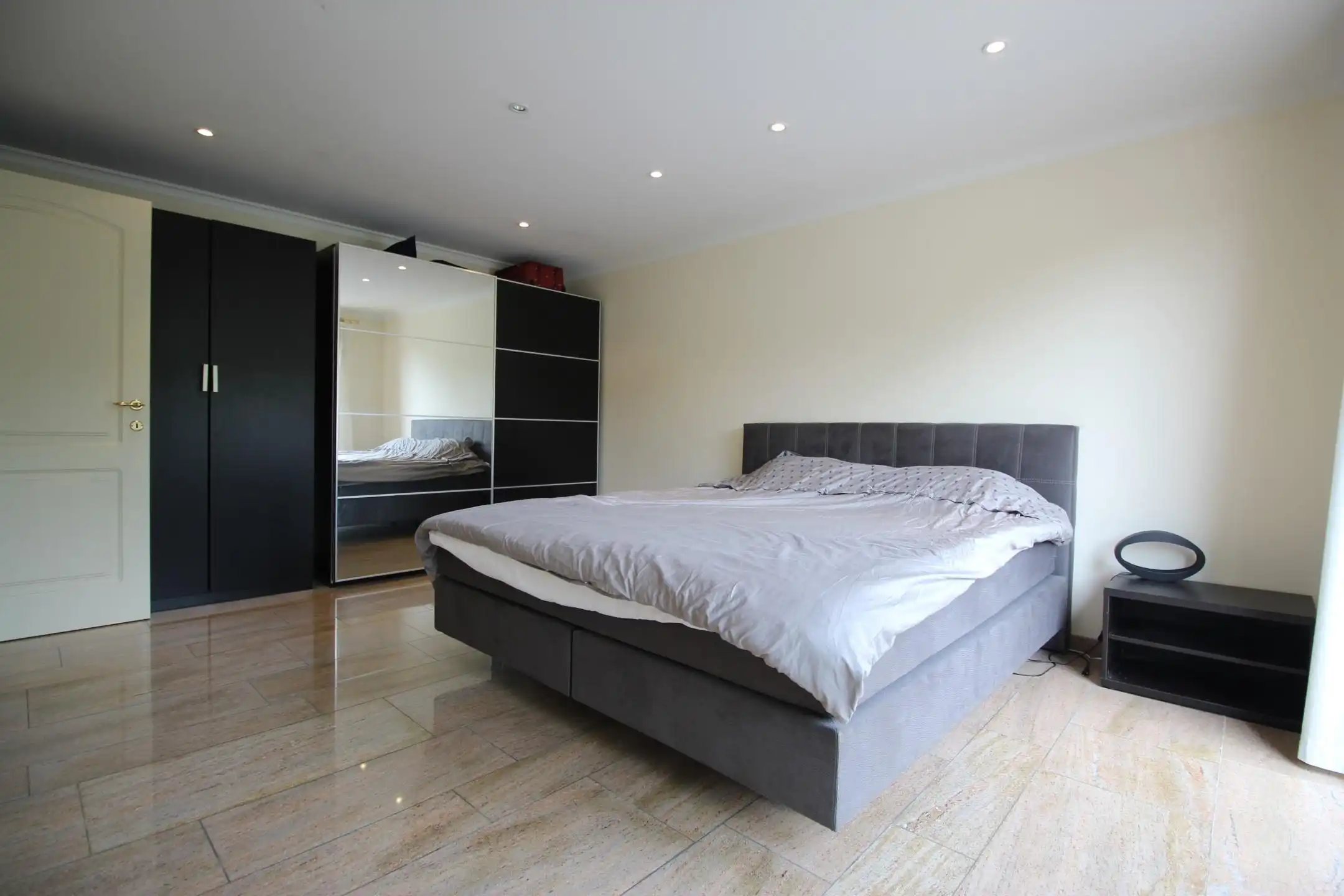 Appartement te huur foto 6