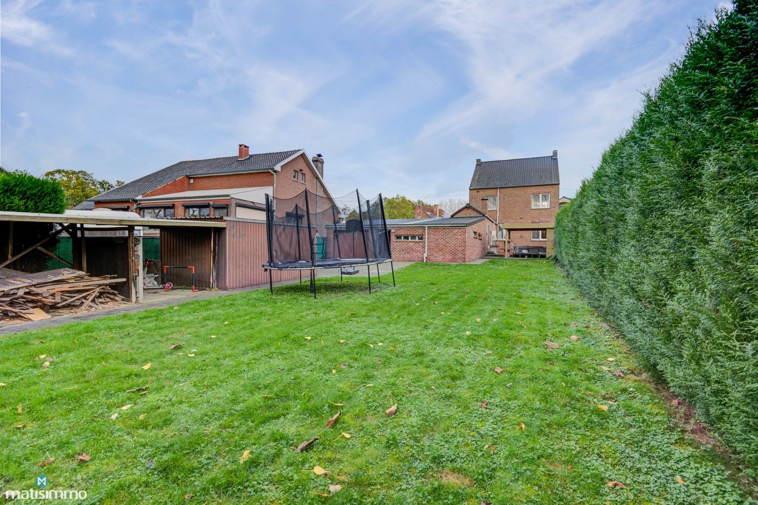 GEZINSWONING MET 3 SLAAPKAMERS, RUIME INPANDIGE GARAGE EN GROTE TUIN TE HOESELT foto 40