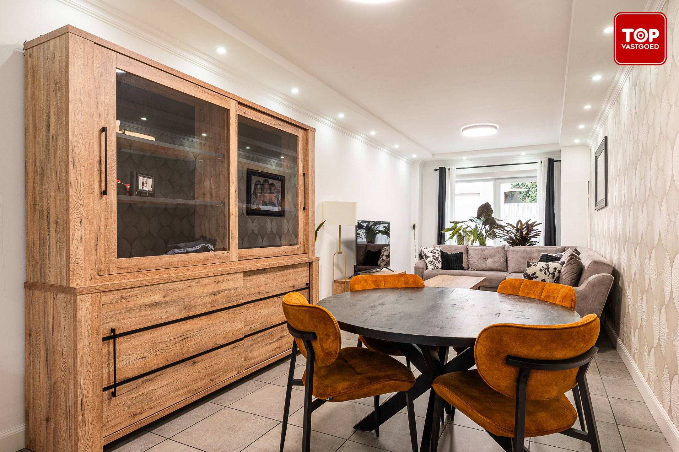 Gezellige gezinswoning met tuin en ruime inkom nabij Gent foto 8