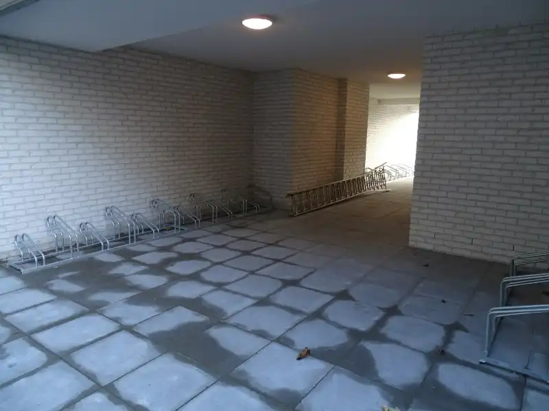 Lichtrijk appartement foto 16