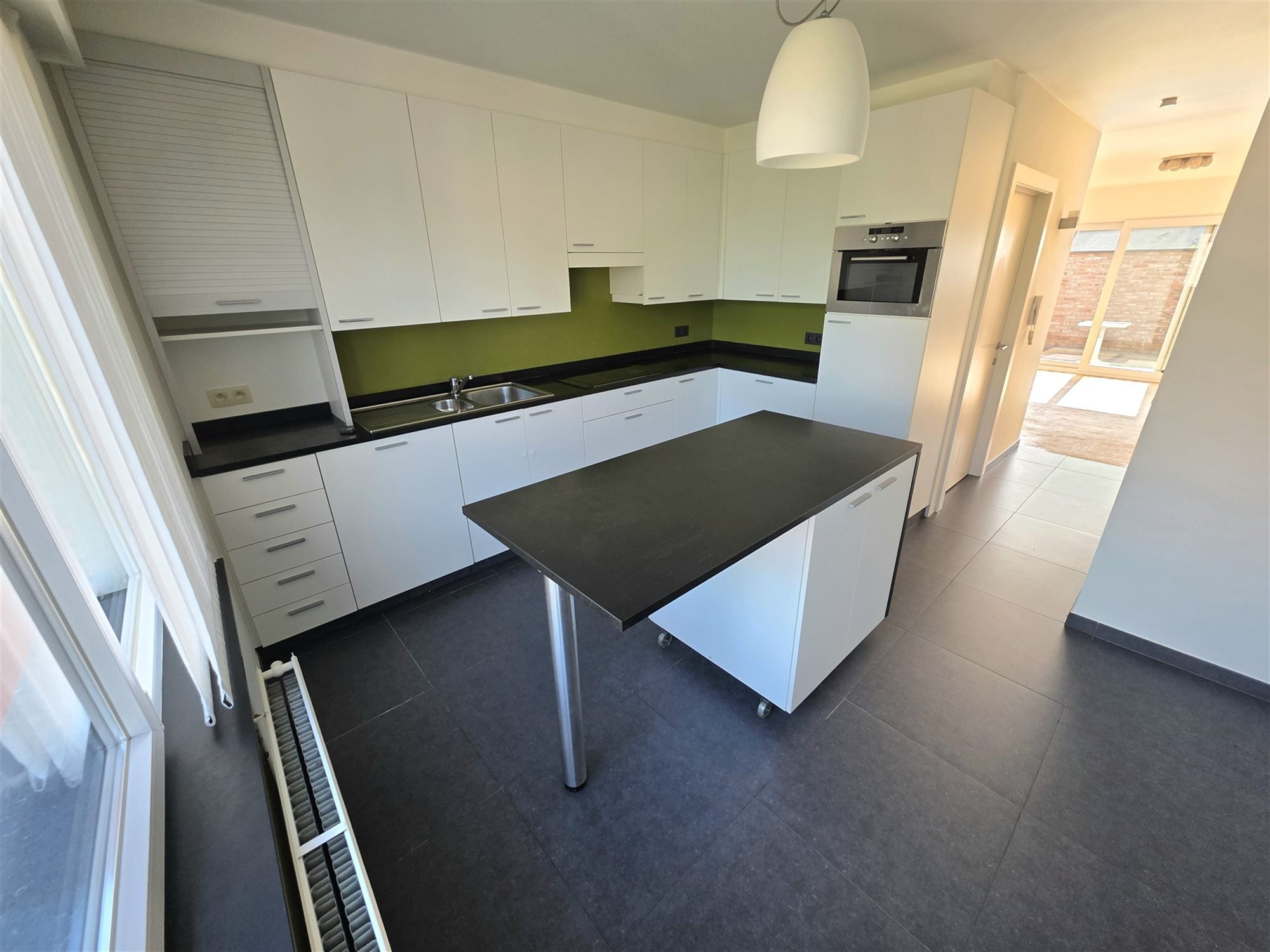 Instapklare duplex, 110 m2 met 2 slaapk, dakterras en garage foto 8