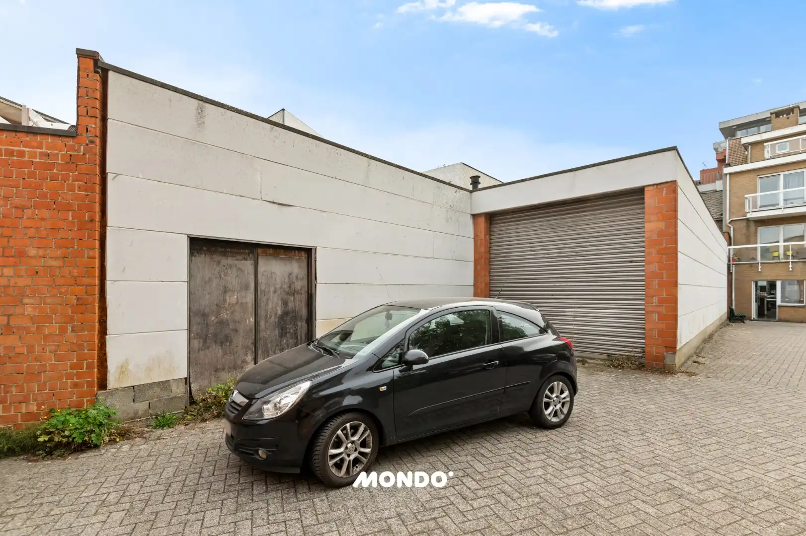 Gebouw met karaktervolle gevel in hartje Willebroek foto 16