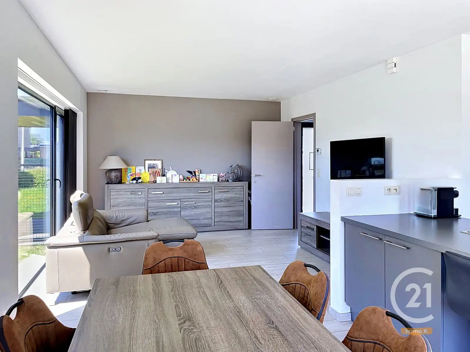 Recente, instapklare woning in groene kindvriendelijke buurt foto 4