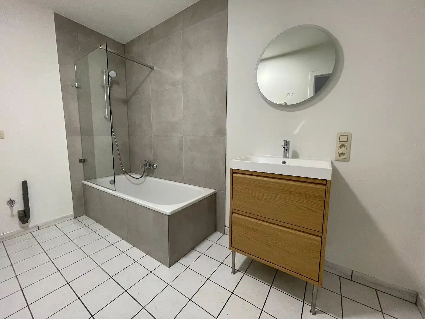 2 slk appartement met autostaanplaats in het centrum van Kuurne te huur.  foto 5