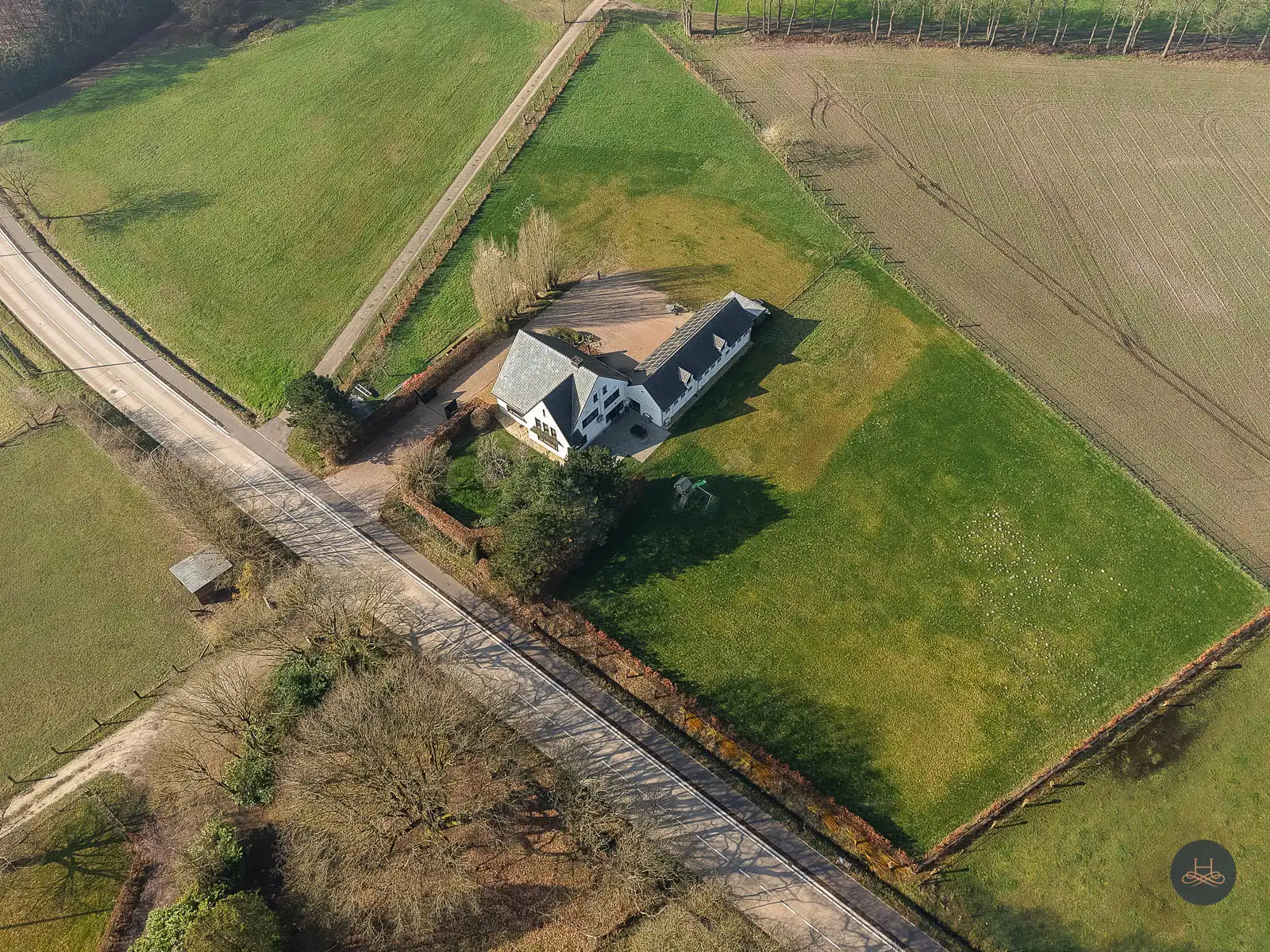 Unieke, luxueuze villa op prachtig perceel van 9200 m²  foto 3