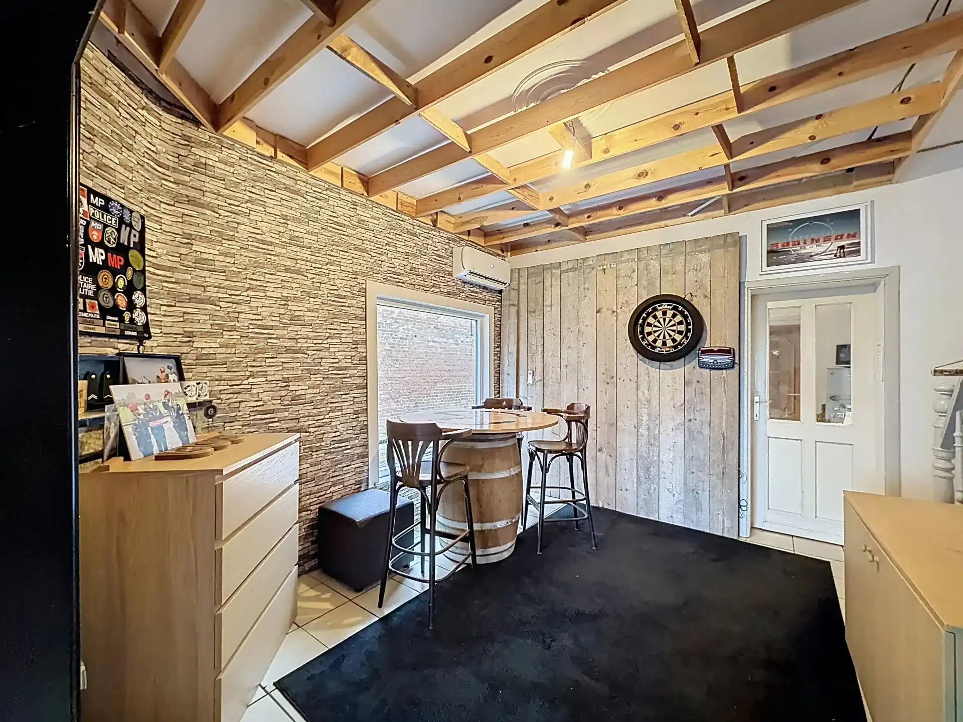 Gezellige half-open bebouwing met 1 slaapkamer (mog. 2) op rustige locatie. foto 6