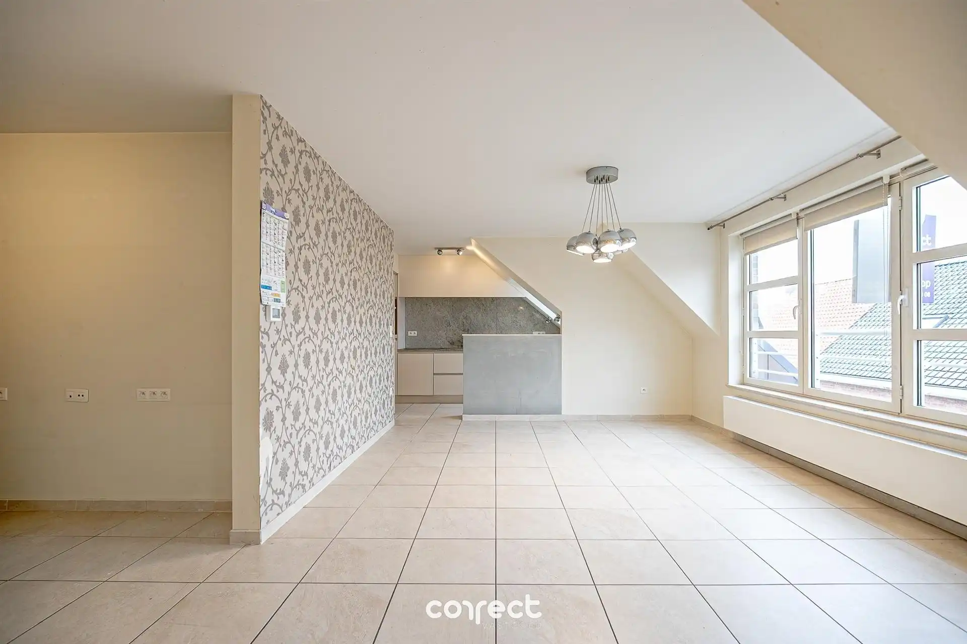 Instapklaar appartement met 3 slaapkamers en terras.  foto 3