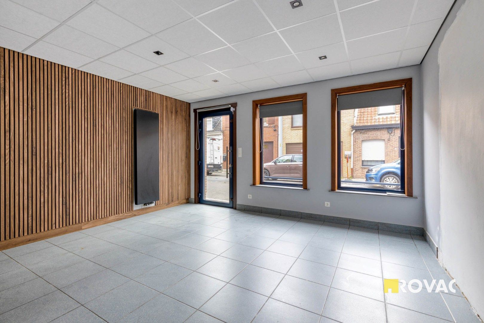 Polyvalente eigendom handelsruimte met woonst. Garage mogelijk foto 4