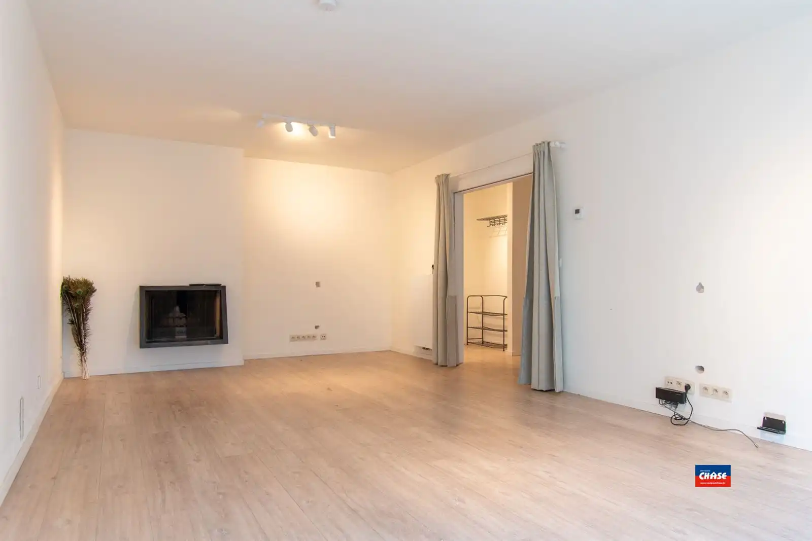 Modern, ruim appartement te Hoboken foto 5