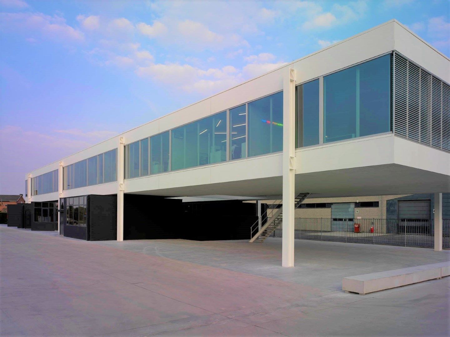 Instapklare kantoorruimte  (32 m²) met parking en alle faciliteiten inclusief, Torhout. foto 35
