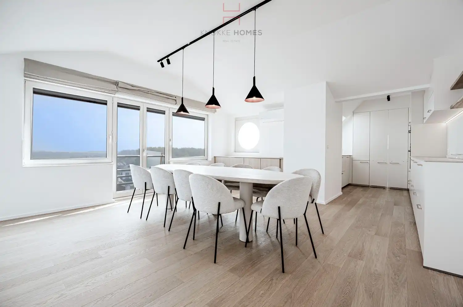 Ruim en lichtrijk appartement vlakbij het strand van Duinbergen foto 10