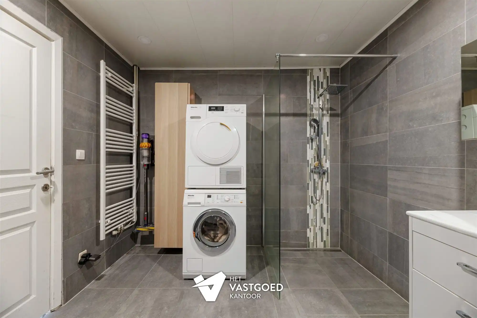 GERENOVEERDE WONING MET 3 SLAAPKAMERS EN GEZELLIGE STADSTUIN IN HEUSDEN CENTRUM foto 11