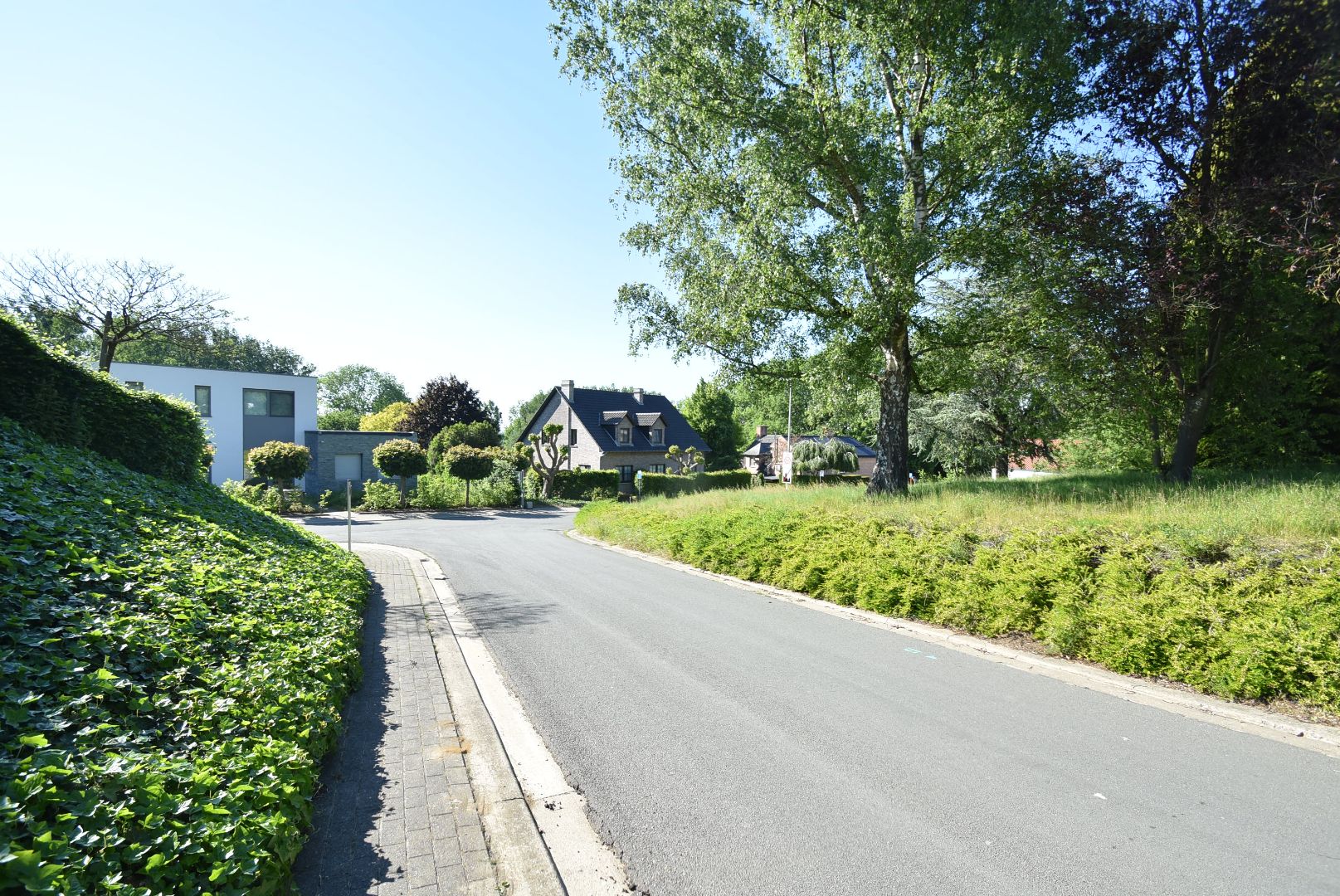 Perceel bouwgrond voor open bebouwing op 9a 37ca, zeer mooi en rustig gelegen op enkele minuutjes van het centrum foto 10