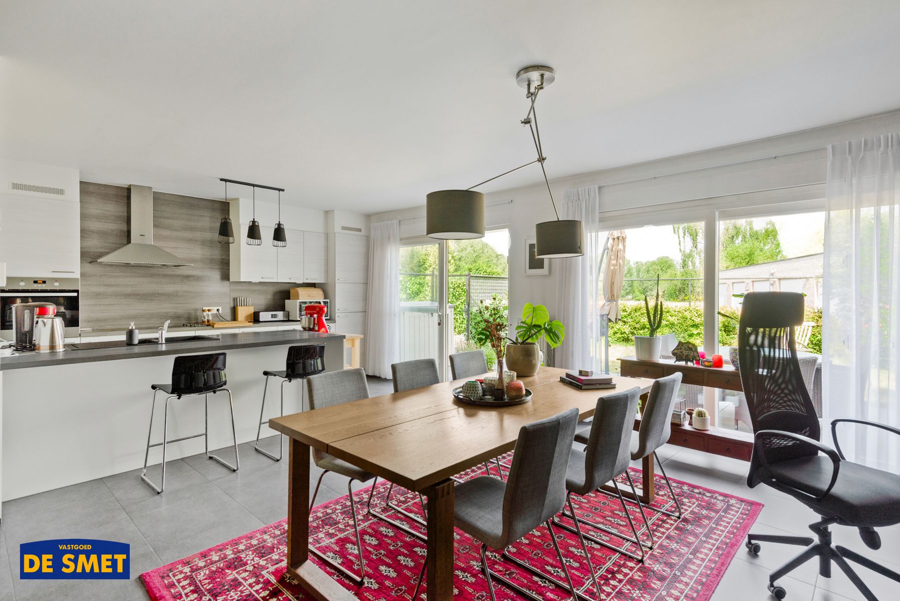 Gelijkvloers appartement met tuin, autostaanplaats en garage foto 7