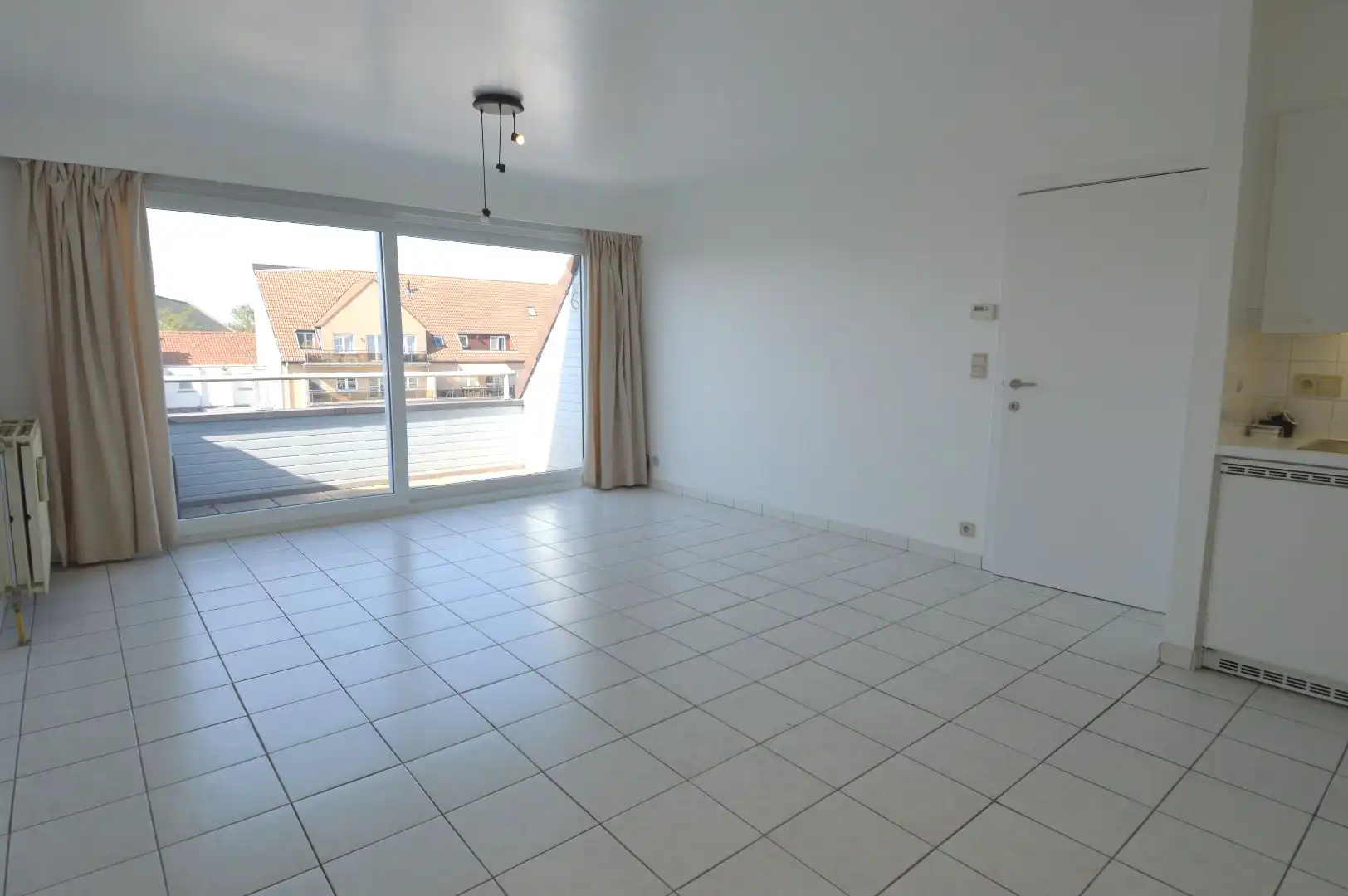 Gezellig dakappartement met terras in Gullegem foto 3