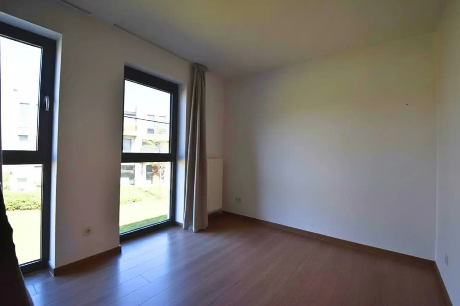 Te huur – Recent appartement met 2 slaapkamers, terras, garage en EPC A in Halle foto 5