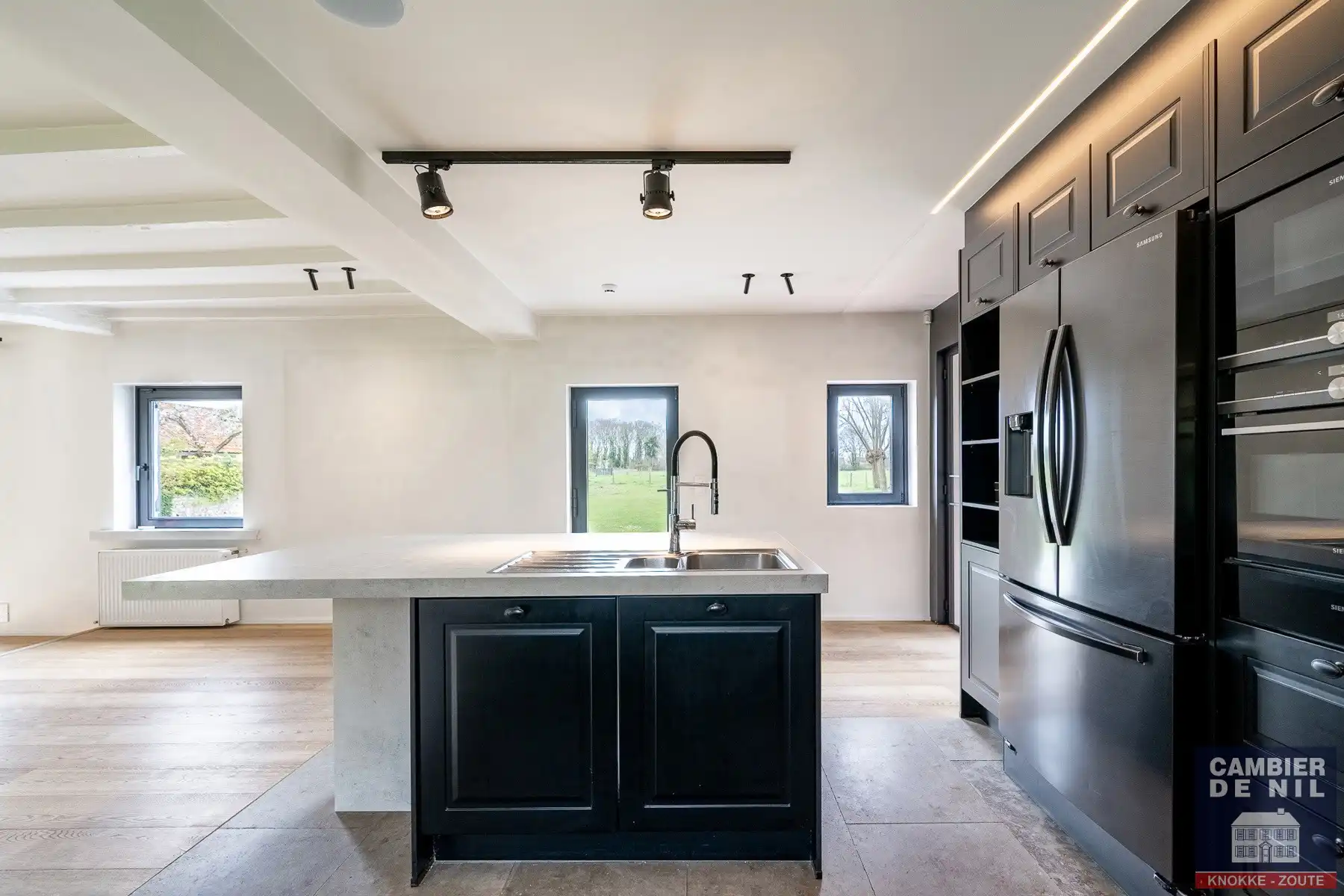 Charmante, vrijstaande woning in alle rust met tuin in het Zoute foto 15