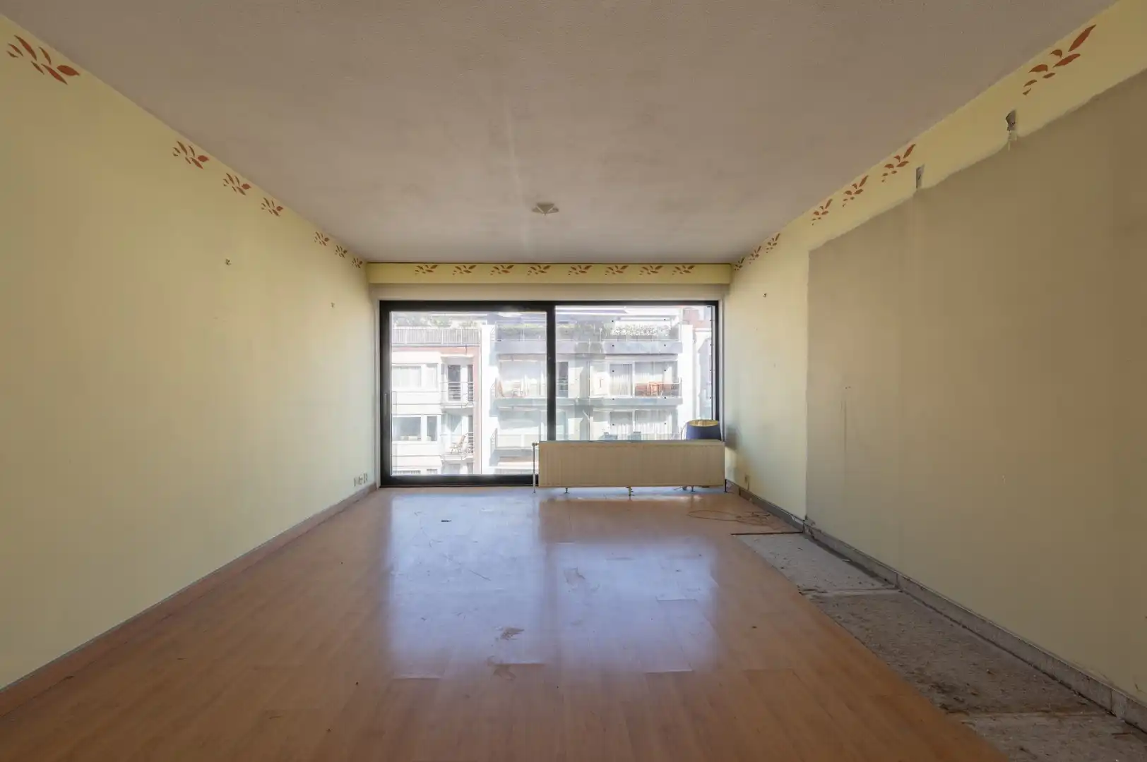 Te renoveren studio op Dumortierlaan, nabij Driehoeksplein foto 4