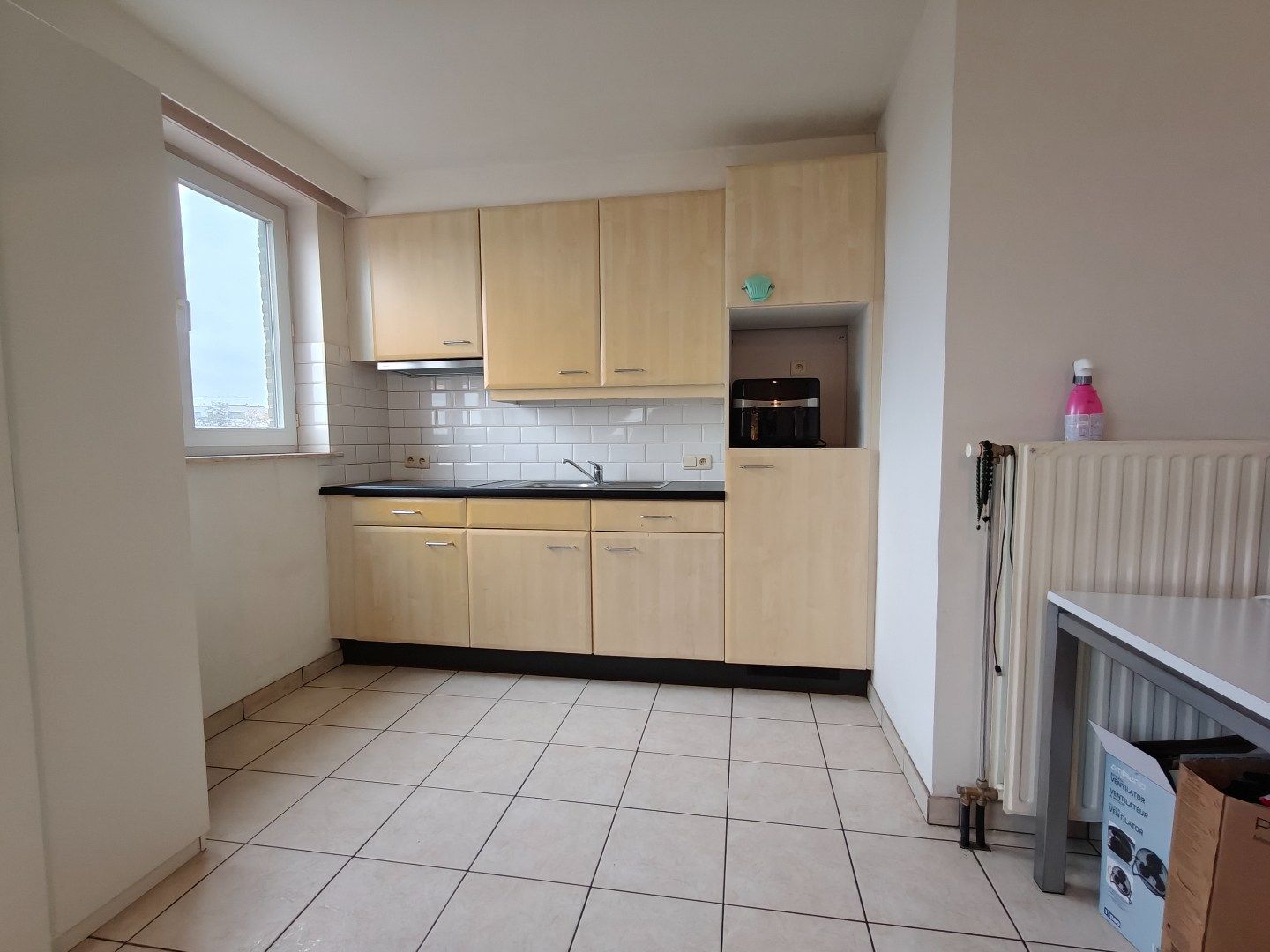 Gezellige studio te huur in het centrum van Lokeren! foto 4