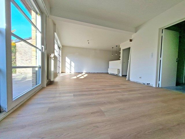 Rustig gelegen rijwoning foto 4