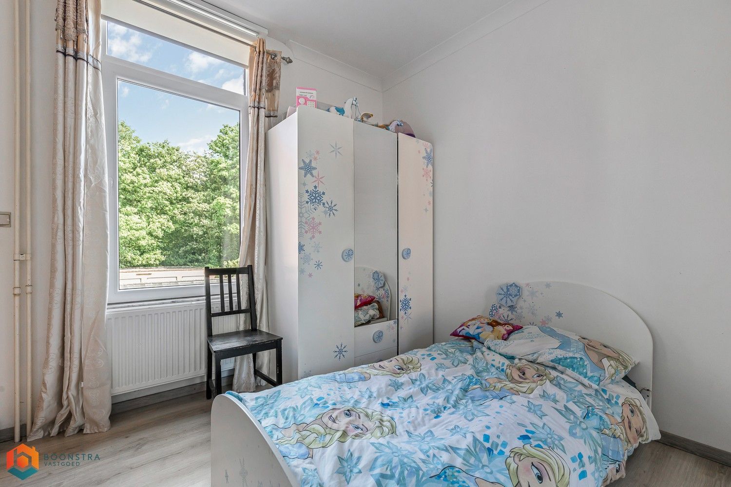 Instapklare woning met 3 slpkrs en garage foto 12