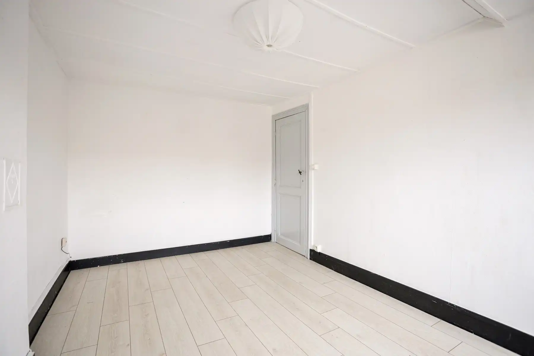 Handelspand met duplex in hartje Kortenberg foto 24