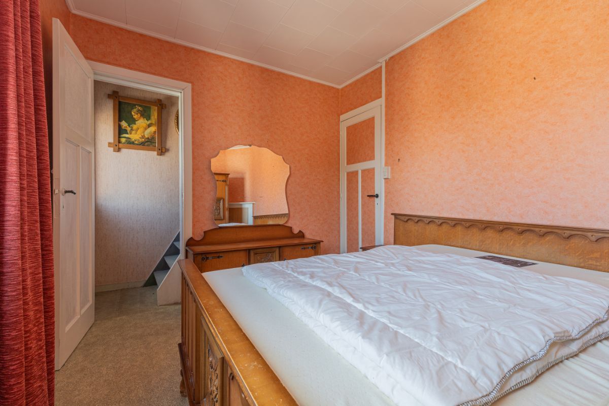 Rijwoning met uitweg foto 8