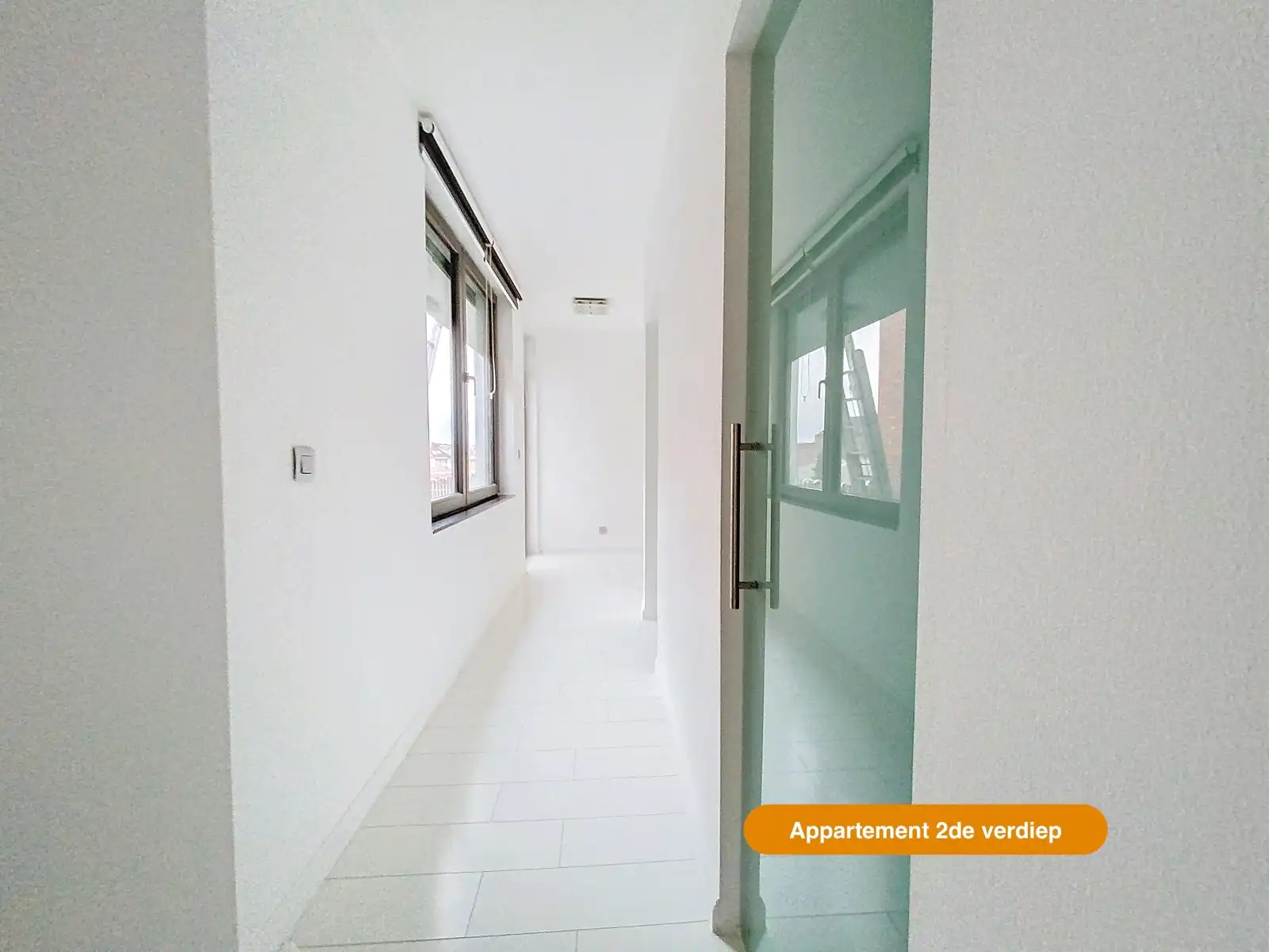 Unieke opbrengsteigendom met 2 appt + handel foto 23