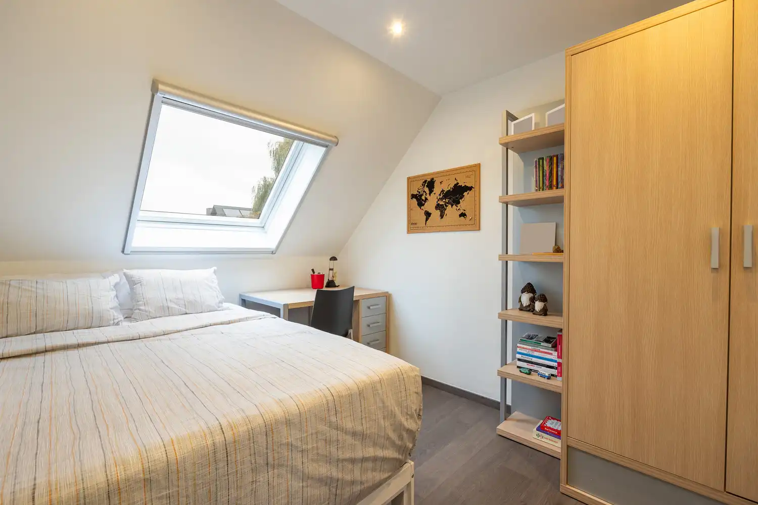 Instapklare villa met 4 slk's en charmante tuin (EPC 144) foto 23