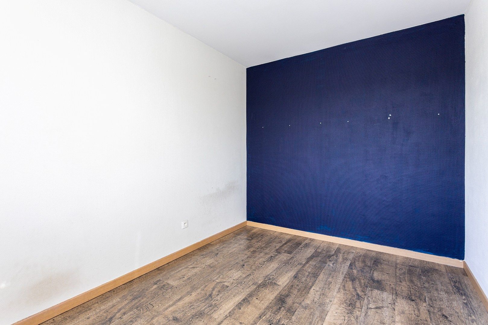 Instapklaar 2 slaapkamer appartement op centrale locatie.  foto 12