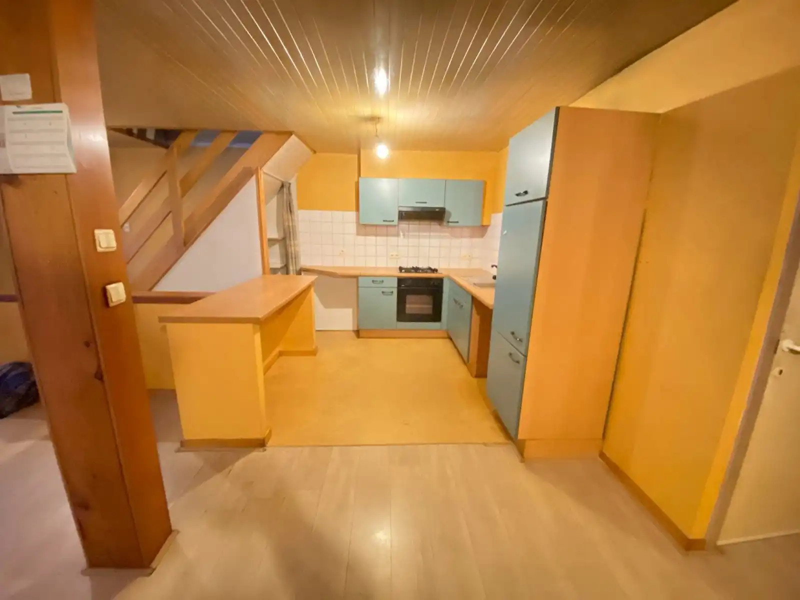 Huis met 3 entiteiten, garage en uitweg foto 17