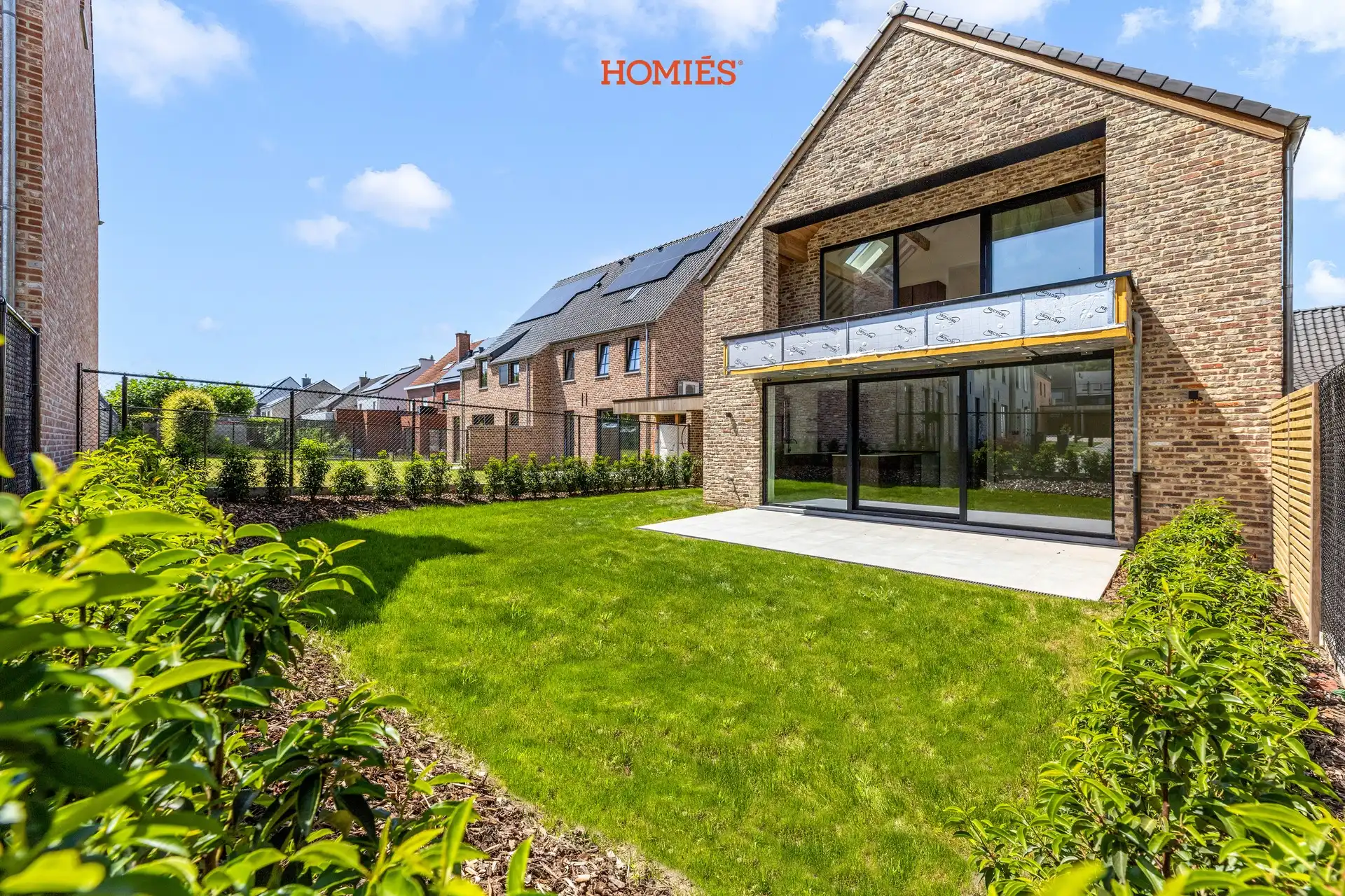 Luxe 3-slaapkamerappartement met privatief tuintje foto 6
