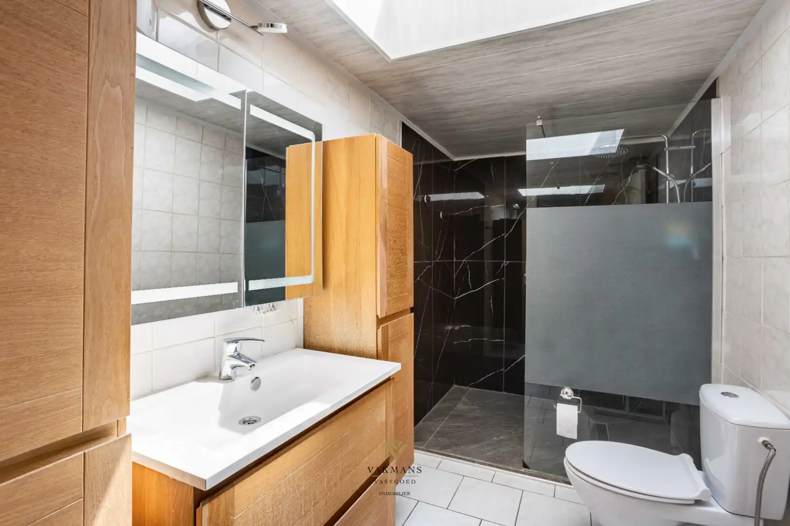 Charmante instapklare  woning met 4 slaapkamers foto 13