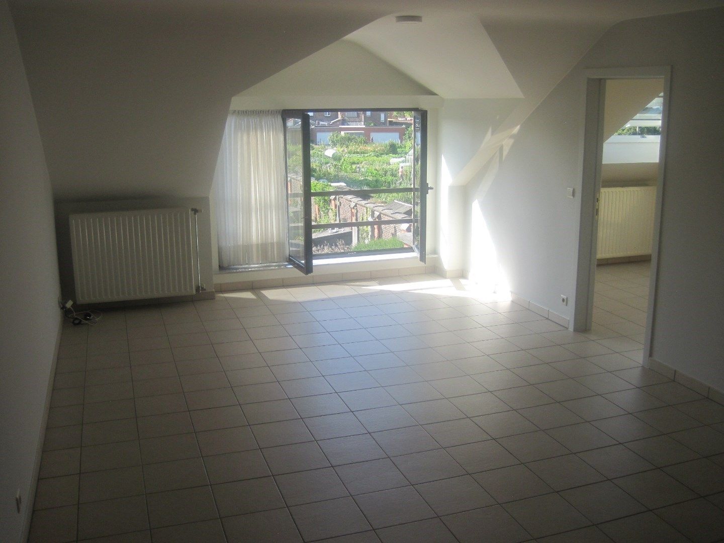 Ruim 1-slp-appartement.  foto 4