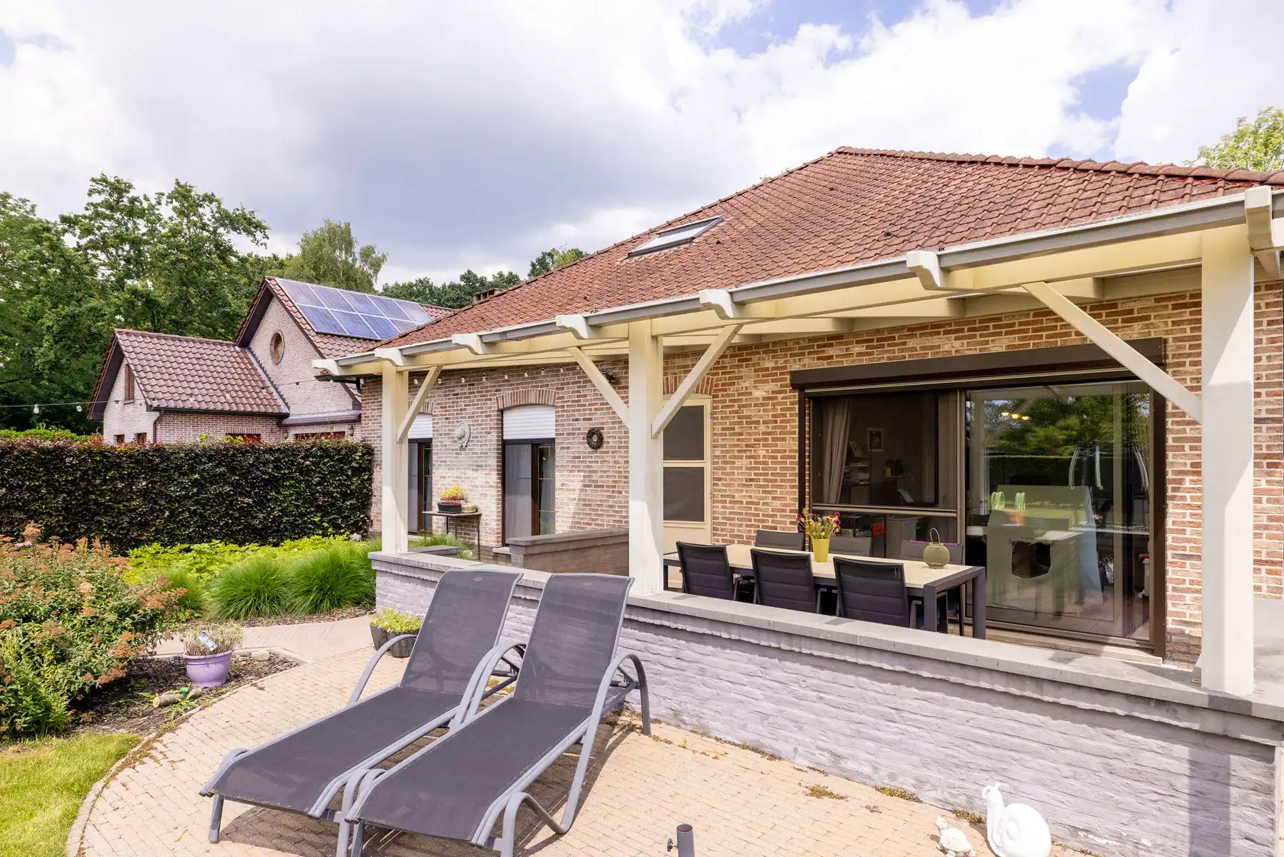 Instapklare woning met 3 slpkrs op een grond van 1.295m² foto 22