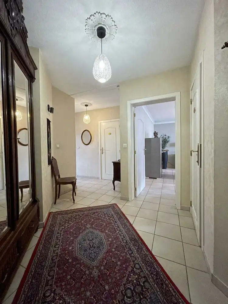 Ruim appartement met 2 slaapkamers in het hart van Genk foto 6