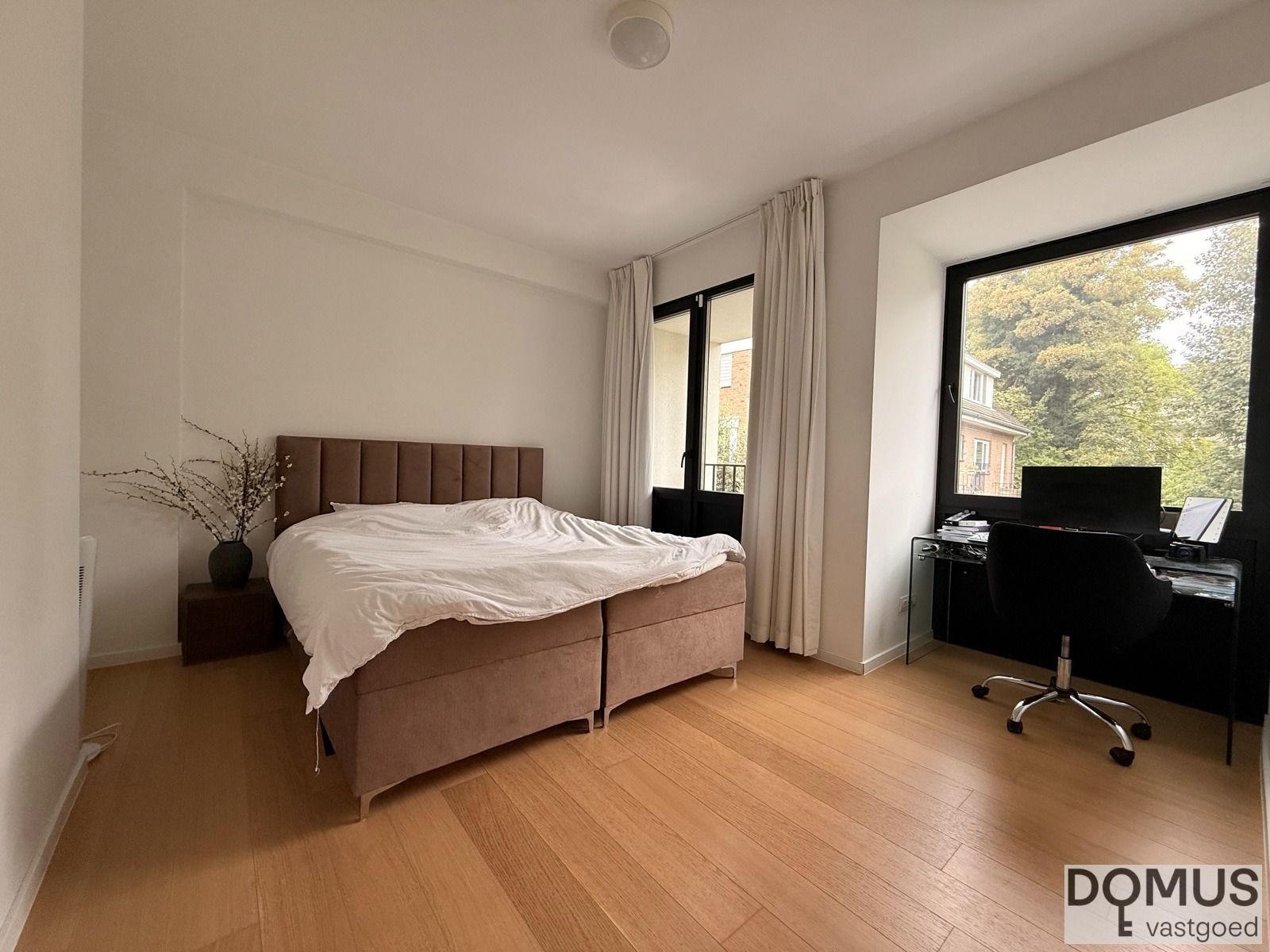 Zeer knap appartement op topligging foto 11