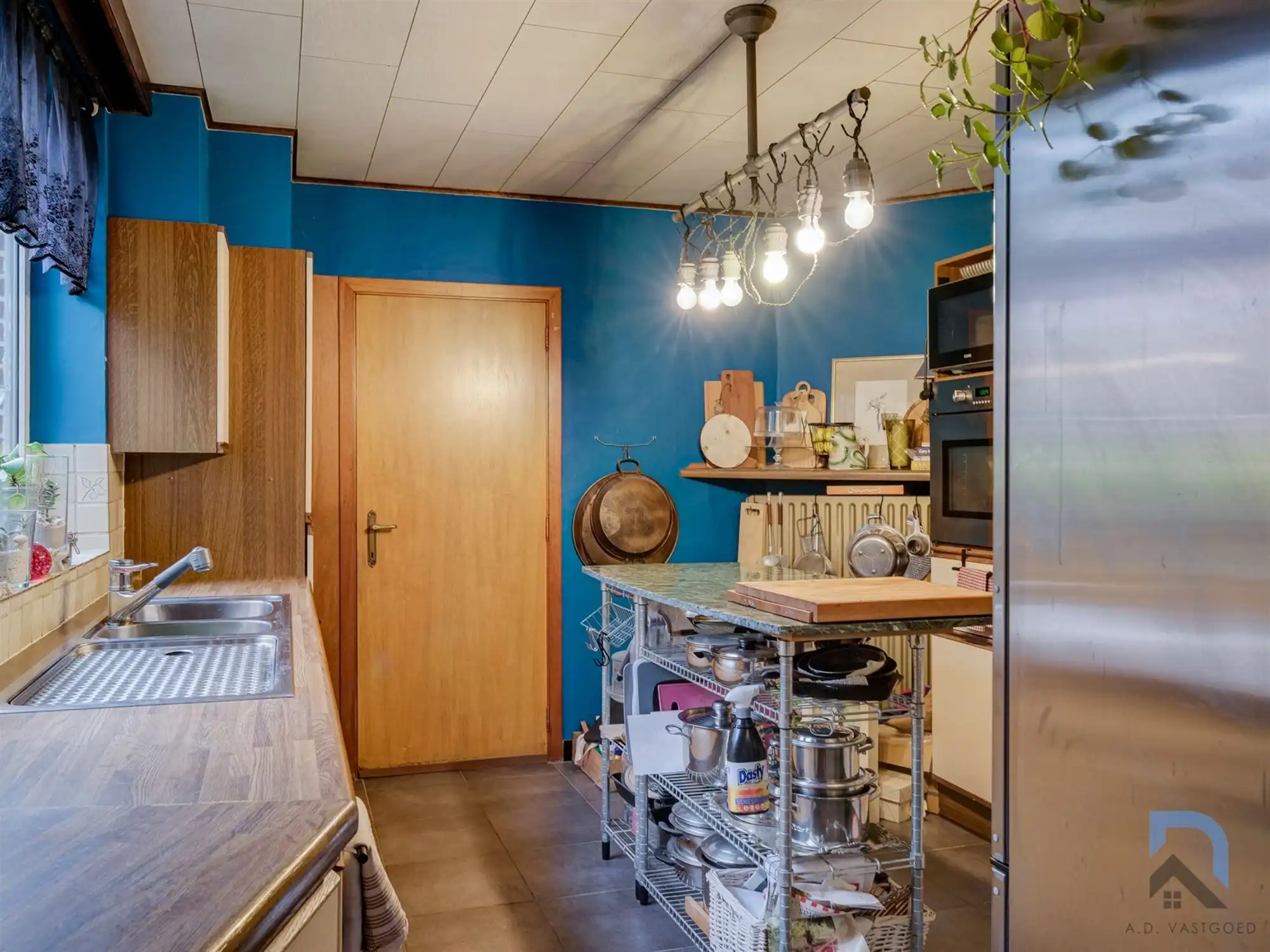 Woning op toplocatie met grote tuin foto 7