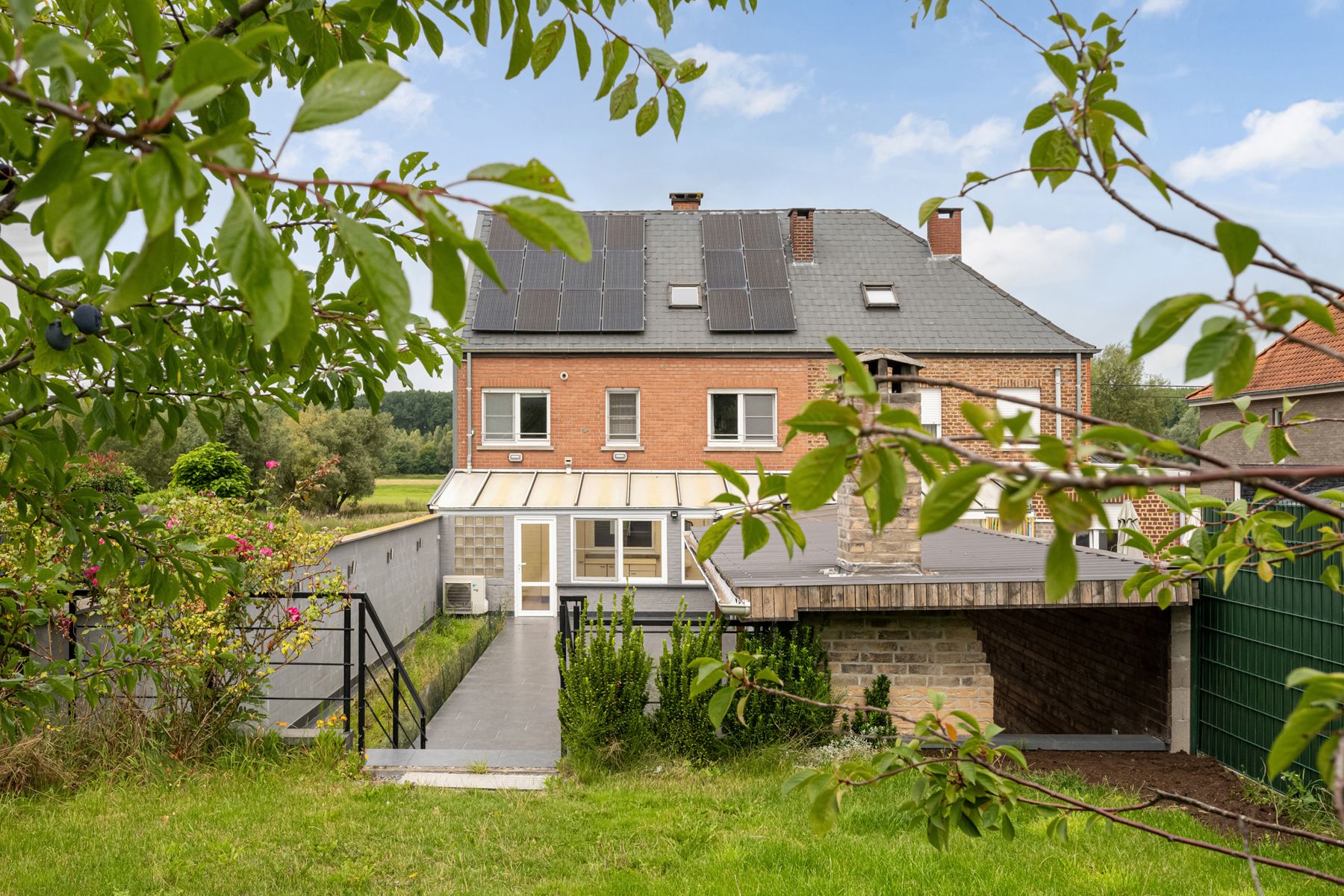 ()=>{if(producerUpdateValueVersion(node),producerAccessed(node),node.value===ERRORED)throw node.error;return node.value} Veldekensdreef 23 - 9500 Geraardsbergen