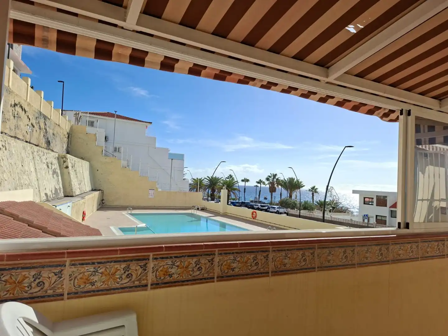 Ruim hoekappartement met drie slaapkamers op topligging foto 9